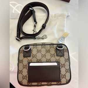 Gucci Beige/Brown GG Supreme Canvas Messenger Bag with Dark Brown Trim